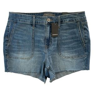TORRID Jean Shorts Women size 10 Frayed Cut Off Cuffs Medium Wash NEW
